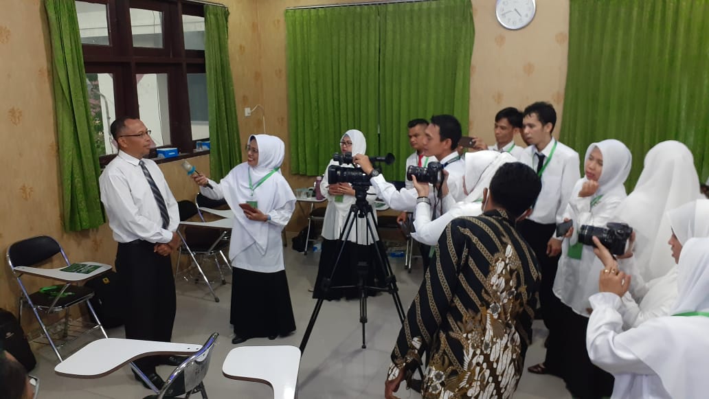 BDK Padang Gandeng TVRI sebagai Narasumber Pelatihan Fotografi dan Videografi 